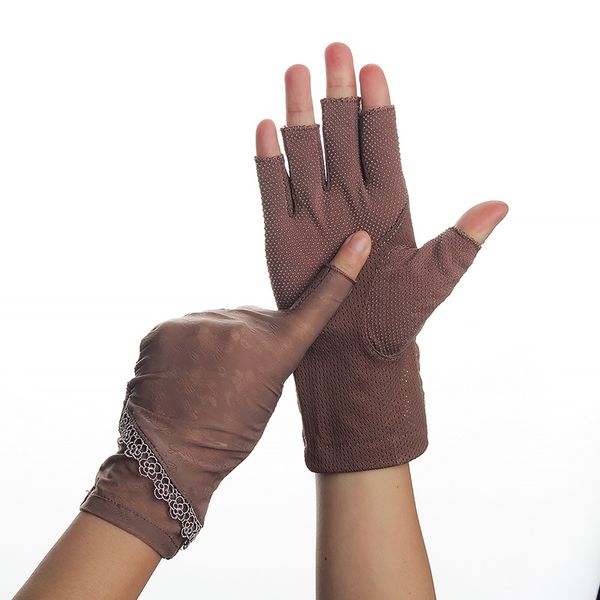 half fingers women summer stretch thin fingerless driving gloves ice silk semi-finger anti-slip sunscreen anti-uv glove, Blue;gray
half fingers women summer stretch thin fingerless driving gloves ice silk semi-finger anti-slip sunscreen anti-uv glove, Blue;gray