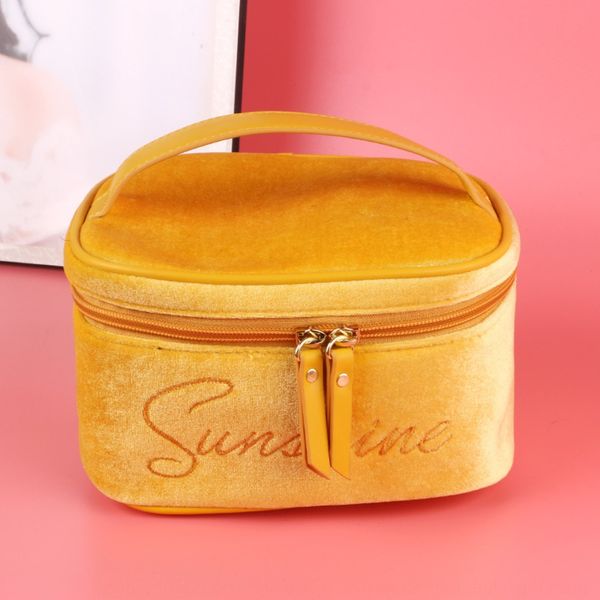 new style makeup storage cosmetic portable cosmetic bucket storage bag velvet bag simple and small ck style rrkwf
new style makeup storage cosmetic portable cosmetic bucket storage bag velvet bag simple and small ck style rrkwf
