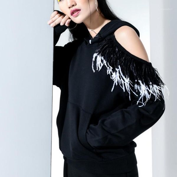 elegant for women real feathers asymmetric long-sleeved hooded sweater long sleeve fashion new clothing 20201, White;black
elegant for women real feathers asymmetric long-sleeved hooded sweater long sleeve fashion new clothing 20201, White;black