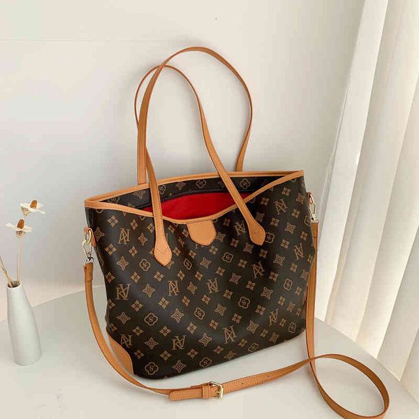 handbags bags large capacity shoulder women's 2022 autumn and winter old flower shopping portable tote fashion commuter messenger, Black;red
handbags bags large capacity shoulder women's 2022 autumn and winter old flower shopping portable tote fashion commuter messenger, Black;red