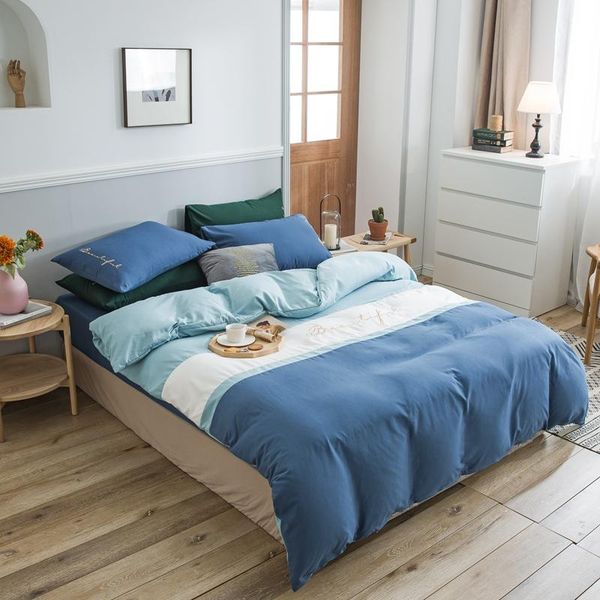 modern blue bedding set color blocking matching duvet/quilt cover flat/fitted sheet king fashion bedclothes home textile
modern blue bedding set color blocking matching duvet/quilt cover flat/fitted sheet king fashion bedclothes home textile