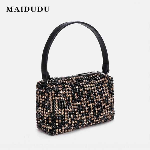 ub8d 2018 new makeup elegant large capacity barrel shaped nylon wash organizer cosmetic bag dresser pouch storage korean travel for women
ub8d 2018 new makeup elegant large capacity barrel shaped nylon wash organizer cosmetic bag dresser pouch storage korean travel for women