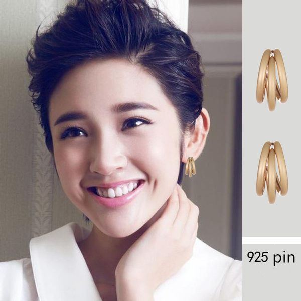 2021 s925 silver pin gold matt temperament new trendy net three circle earrings female matte high-end exaggerated earrings jewelry for woman, Golden;silver
2021 s925 silver pin gold matt temperament new trendy net three circle earrings female matte high-end exaggerated earrings jewelry for woman, Golden;silver