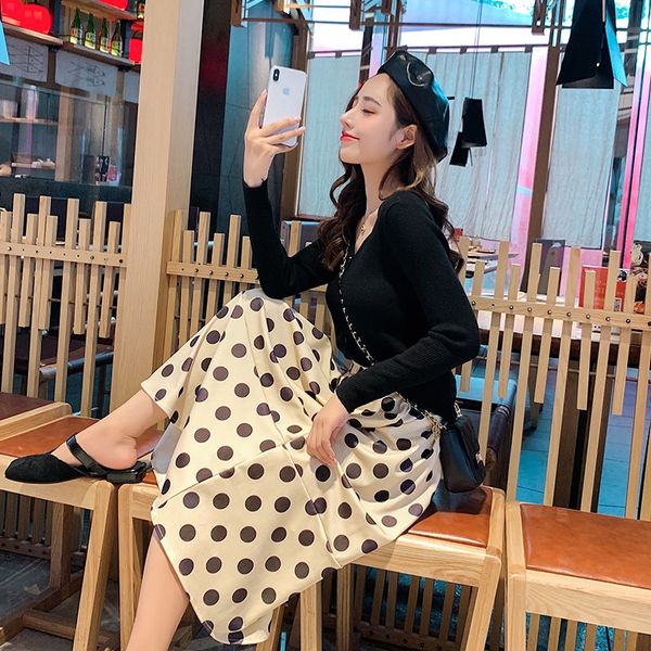 french v-neck long sleeve knitted cardigan french two- long-sleeved two-piece suit women's early autumn 2020 new high waist wave point, Gray
french v-neck long sleeve knitted cardigan french two- long-sleeved two-piece suit women's early autumn 2020 new high waist wave point, Gray