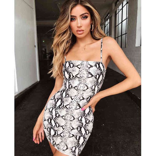 womens slim fit leopard snakeskin print sling sleeveless long maxi sling dress cocktail party beach sundress, Black;gray
womens slim fit leopard snakeskin print sling sleeveless long maxi sling dress cocktail party beach sundress, Black;gray