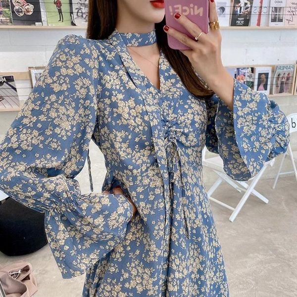 2020 new autumn female chiffon long dress women long sleeve holiday boho beach dress vintage floral print party vestidos robe1, Black;gray
2020 new autumn female chiffon long dress women long sleeve holiday boho beach dress vintage floral print party vestidos robe1, Black;gray