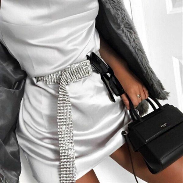 роскошные 10 ряд международного женского полного rhinestone блестящей waistband платье партия пояс цепь кристалл пояс люкс большой партия та, Black;brown
роскошные 10 ряд международного женского полного rhinestone блестящей waistband платье партия пояс цепь кристалл пояс люкс большой партия та, Black;brown