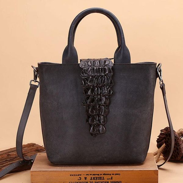 natural skin women shoulder handle bags crocodile pattern genuine leather cross body tote messenger handbag new
natural skin women shoulder handle bags crocodile pattern genuine leather cross body tote messenger handbag new