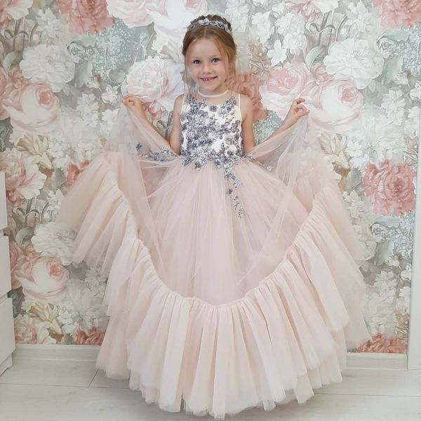 lace beaded 2020 flower girl dresses a-line sheer neck tulle little girl wedding dresses vintage communion pageant dresses gowns f2168, White;blue
lace beaded 2020 flower girl dresses a-line sheer neck tulle little girl wedding dresses vintage communion pageant dresses gowns f2168, White;blue