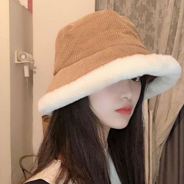 wide brim hats women winter fishman 2021 corduroy with fur thick warm wind proof caps retro female outdoor sunscreen bucket harts, Blue;gray
wide brim hats women winter fishman 2021 corduroy with fur thick warm wind proof caps retro female outdoor sunscreen bucket harts, Blue;gray