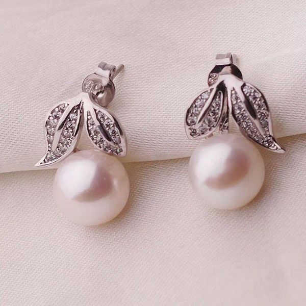 wattens 2021 natural pearl earring,925 sterling silver leaf stud earrings,pearl jewelry for women party wedding gift accessories, Golden;silver
wattens 2021 natural pearl earring,925 sterling silver leaf stud earrings,pearl jewelry for women party wedding gift accessories, Golden;silver