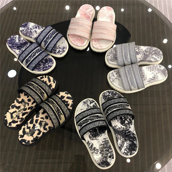 dway women slides platform slippers reverse embroidered cotton sandals anatomically-shaped leather engraved star chunky variatio, Black
dway women slides platform slippers reverse embroidered cotton sandals anatomically-shaped leather engraved star chunky variatio, Black