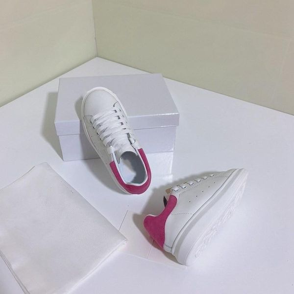 a1 kids children's casual shoes womens mens trainers leather platform shoes flat chaussures excellent quality suede scarpe26-35, Black;red
a1 kids children's casual shoes womens mens trainers leather platform shoes flat chaussures excellent quality suede scarpe26-35, Black;red