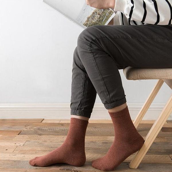 1 pair autumn and winter solid color simple couple tube socks cotton comfortable casual men and wom bbygrj, Black
1 pair autumn and winter solid color simple couple tube socks cotton comfortable casual men and wom bbygrj, Black