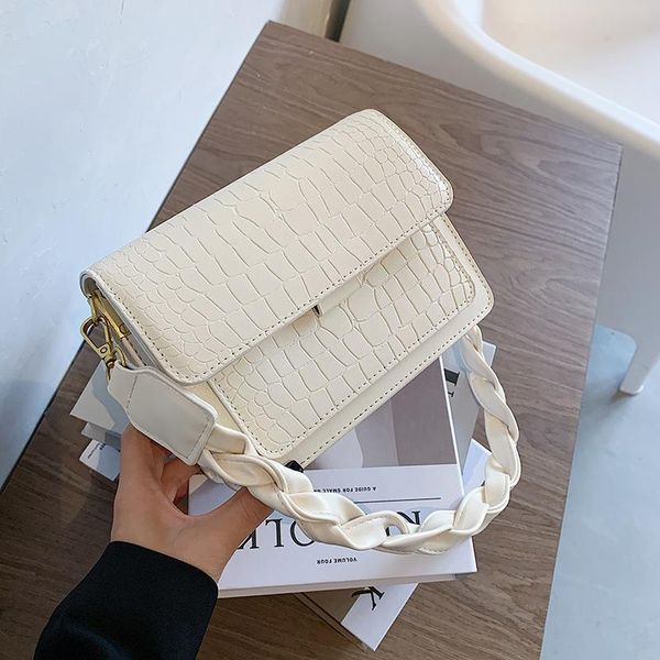 cross body autumn and winter handbag women 2021 retro stone pattern small square bag fashion lady shoulder messenger
cross body autumn and winter handbag women 2021 retro stone pattern small square bag fashion lady shoulder messenger