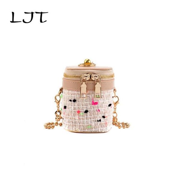 ljt 2020 new wild woolen single shoulder messenger bag handbags women small fashion chain crossbody woven bucket bag bolsos muje
ljt 2020 new wild woolen single shoulder messenger bag handbags women small fashion chain crossbody woven bucket bag bolsos muje