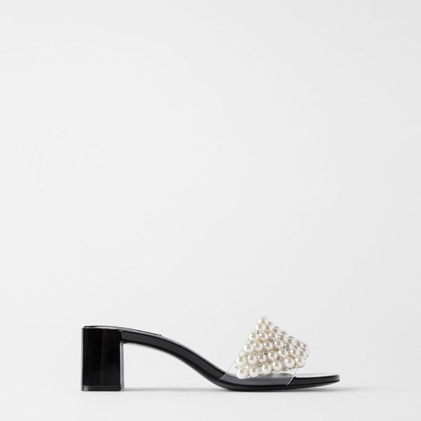 open-toed thick-heeled high-heeled sandals with pearl rear air all-match women's shoes 20 summer new half-up shoes1, Black
open-toed thick-heeled high-heeled sandals with pearl rear air all-match women's shoes 20 summer new half-up shoes1, Black