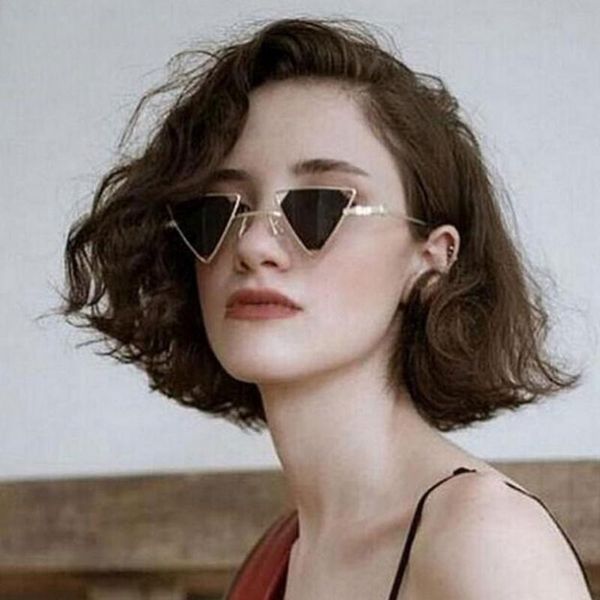 sunglasses personality triangle euro-american female women metal frame hollow out manufacturer ocean piece, White;black
sunglasses personality triangle euro-american female women metal frame hollow out manufacturer ocean piece, White;black