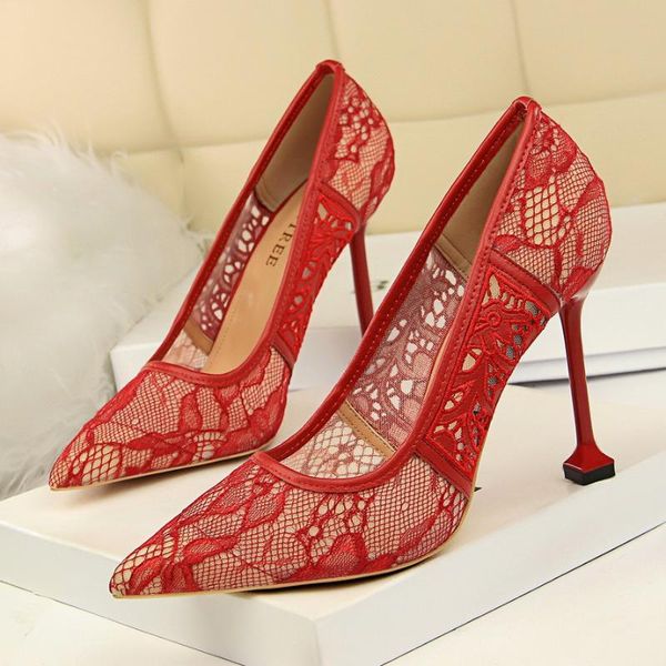 new hollow lace summer shoes shallow pointed toe women's high heel shoes platform pumps fashion for ladies thin heel 9.5cm, Black
new hollow lace summer shoes shallow pointed toe women's high heel shoes platform pumps fashion for ladies thin heel 9.5cm, Black