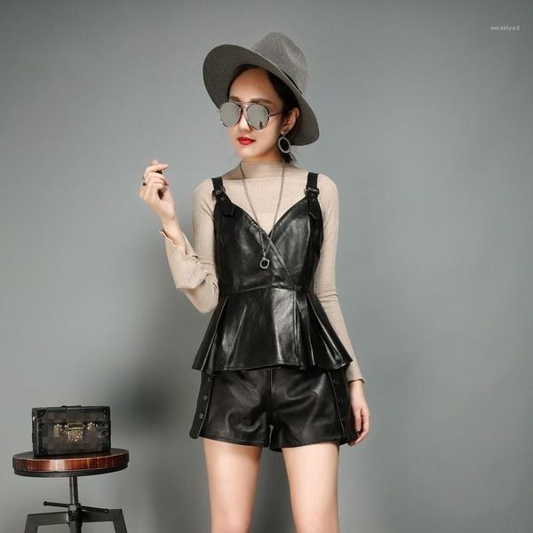 new fashion women casual suspenders vest ruffles sheepskin genuine leather female outwear short style waistcoat slim fit jackets1, Black
new fashion women casual suspenders vest ruffles sheepskin genuine leather female outwear short style waistcoat slim fit jackets1, Black