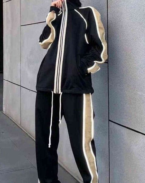 digner mens tracksuit luxury men sweatsuits long sve fashion basketball pocket running casual cloth outfits et two, White;black
digner mens tracksuit luxury men sweatsuits long sve fashion basketball pocket running casual cloth outfits et two, White;black