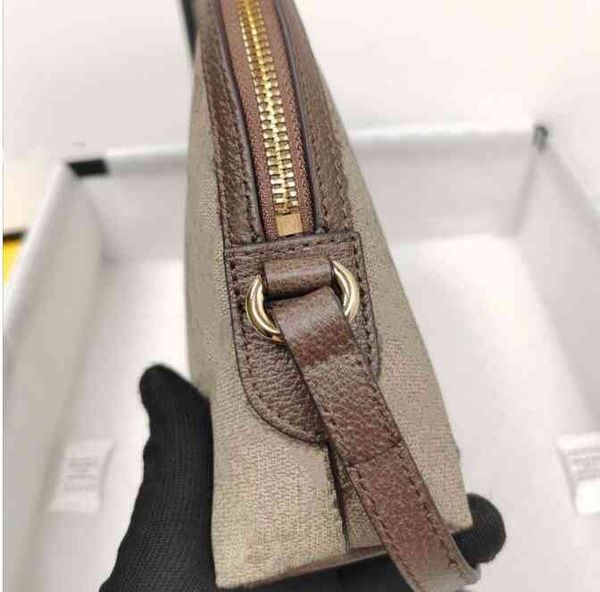 genuine classic 2022 series double printing red and green canvas woman shell bag shoulder messenger female
genuine classic 2022 series double printing red and green canvas woman shell bag shoulder messenger female