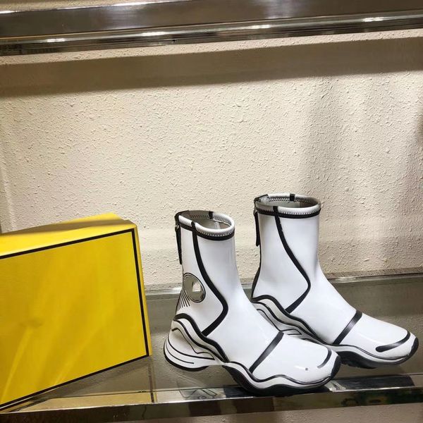 leather designer f house california sky hand painted ankle boots with thick-soled black white stroke, cartoon boots, zipper
leather designer f house california sky hand painted ankle boots with thick-soled black white stroke, cartoon boots, zipper