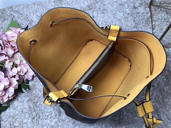 famous purse twist designer 2021 handbags crossbody shoulder bags noé leather bag quality women flower printing bag high bucket neonoe lihb
famous purse twist designer 2021 handbags crossbody shoulder bags noé leather bag quality women flower printing bag high bucket neonoe lihb