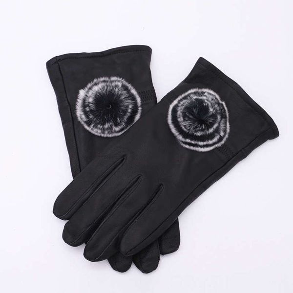 with new women' mink cashmere ball gloves warmth thickening in autumn and winteruuo8, Blue;gray
with new women' mink cashmere ball gloves warmth thickening in autumn and winteruuo8, Blue;gray