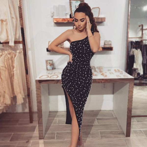 adyce 2020 new summer club party bandage dress women black one-shoulder elegant pearl bodycon runway evening party dresses1, Black;gray
adyce 2020 new summer club party bandage dress women black one-shoulder elegant pearl bodycon runway evening party dresses1, Black;gray