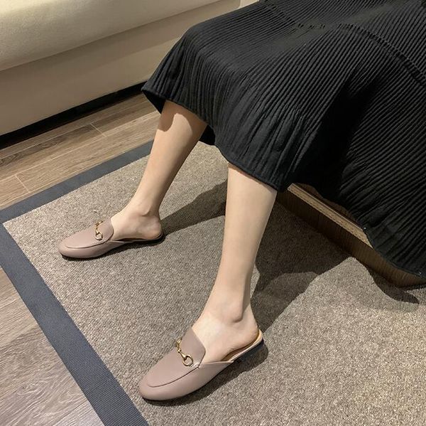 wholesale fashion women summer sandals shopping loafers black white womens slides outdoor shoes size 35-42 ing
wholesale fashion women summer sandals shopping loafers black white womens slides outdoor shoes size 35-42 ing
