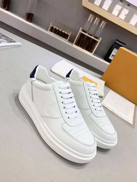 all-match flat white shoes 2021 new men's and women's fashion casual shoes, comfortable and breathable outdoor sports shoes, Black
all-match flat white shoes 2021 new men's and women's fashion casual shoes, comfortable and breathable outdoor sports shoes, Black