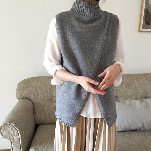 2019 autumn winter women's wool vest sweater vintage casual high collar slit female vest sweater solid loose sleeveless1, Black;white
2019 autumn winter women's wool vest sweater vintage casual high collar slit female vest sweater solid loose sleeveless1, Black;white