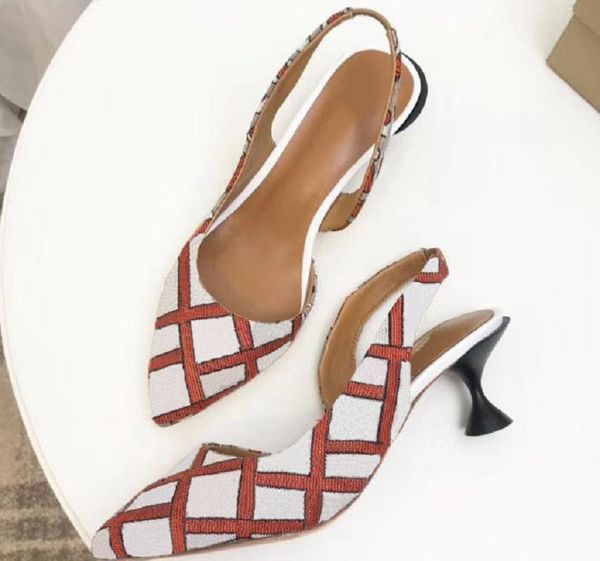 classics women shoes sandals fashion beach thick bottom slippers alphabet lady sandals leather high heel shoes slides shoe008 125202, Black
classics women shoes sandals fashion beach thick bottom slippers alphabet lady sandals leather high heel shoes slides shoe008 125202, Black