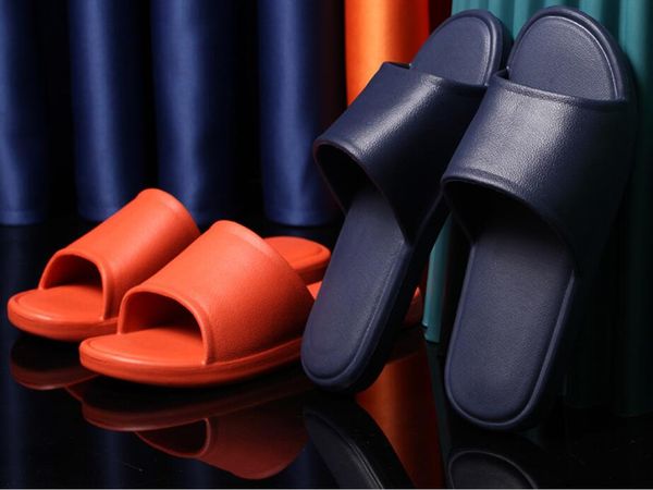 2021 mens womens sandals shoes slide summer fashion wide flat slipper gz sandals slipper flip flop size 36-44, Black
2021 mens womens sandals shoes slide summer fashion wide flat slipper gz sandals slipper flip flop size 36-44, Black