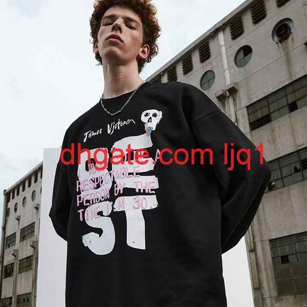 wxwovdy2020 new oversize street plush loose long sleeve pullover men's fashion suit, Black
wxwovdy2020 new oversize street plush loose long sleeve pullover men's fashion suit, Black