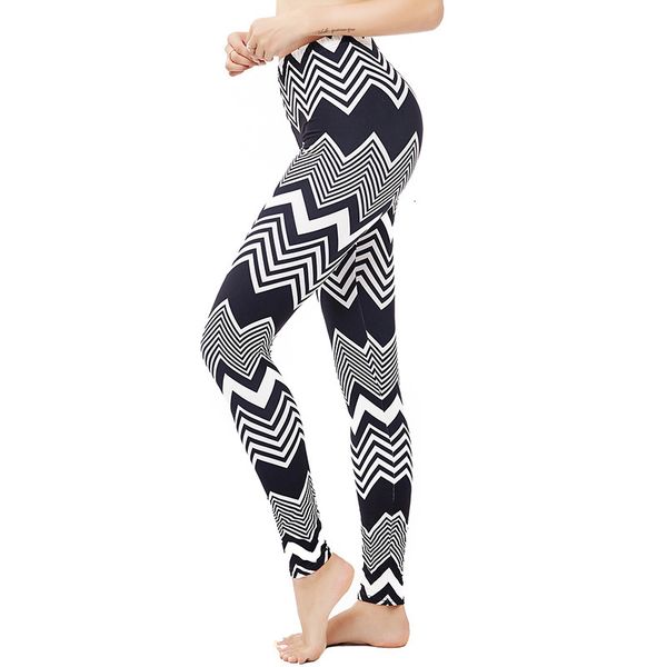 9208 large size high waist black and white wave stripe pop popular casual capris women's leggings
9208 large size high waist black and white wave stripe pop popular casual capris women's leggings