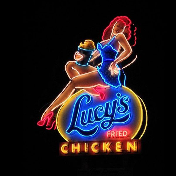 lucys fried chicken neon sign glass tube custom lamp resterant light wall advertise custom logo design impact attract light
lucys fried chicken neon sign glass tube custom lamp resterant light wall advertise custom logo design impact attract light
