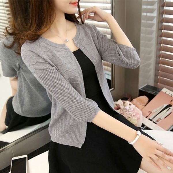 women's sweater autumn new korean version of the seven-point sleeve thin sweater knit cardigan short coat 201031, White;black
women's sweater autumn new korean version of the seven-point sleeve thin sweater knit cardigan short coat 201031, White;black