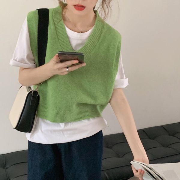 ph7ho autumn 2020 vest sweater new q3mzu version lazy v-neck ol temperament versatile korean color knitted sleeveless vest sweater for women, White;black
ph7ho autumn 2020 vest sweater new q3mzu version lazy v-neck ol temperament versatile korean color knitted sleeveless vest sweater for women, White;black