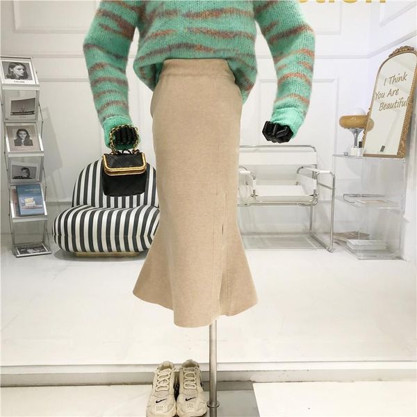 medium length knitted split skirt women's 2020 autumn/winter new slim waist and hip one step skirt1, Black
medium length knitted split skirt women's 2020 autumn/winter new slim waist and hip one step skirt1, Black