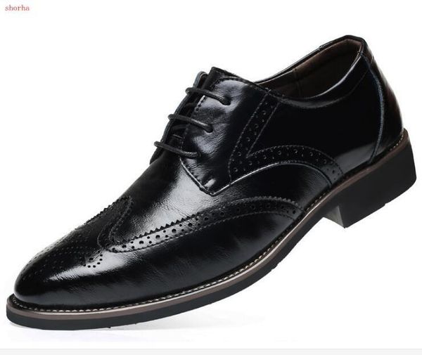 2020 classic fashion men oxford genuine leather dress shoes brogue lace up male casual shoes black brown size 37-46
2020 classic fashion men oxford genuine leather dress shoes brogue lace up male casual shoes black brown size 37-46