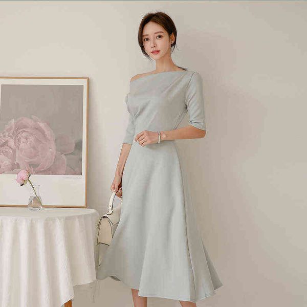 luxury dress 2022 autumn korean style temperament one shoulder close waist thin medium length large swing a-line dresses, Black;gray
luxury dress 2022 autumn korean style temperament one shoulder close waist thin medium length large swing a-line dresses, Black;gray