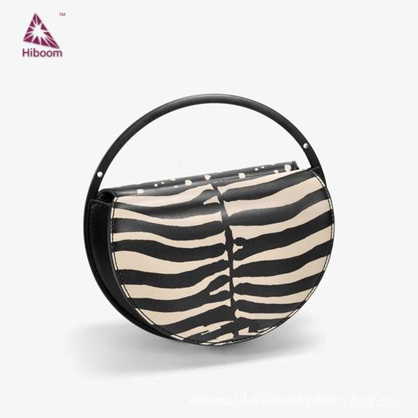 hiboom 2020 crocodile pattern crossbody bags for women half round messenger bag pu leather luxury handbag fashion design
hiboom 2020 crocodile pattern crossbody bags for women half round messenger bag pu leather luxury handbag fashion design