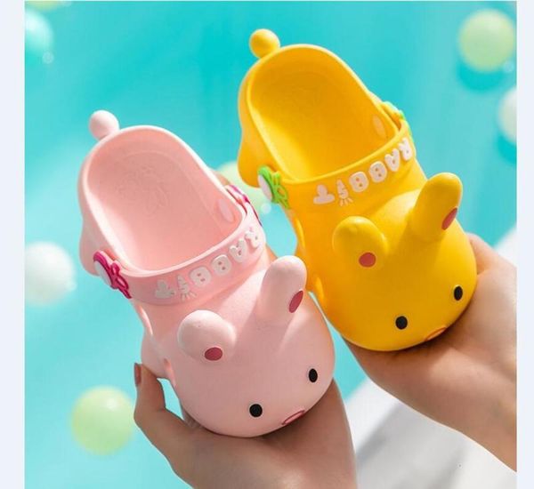 summer boys girls soft soled sho indoor baotou children's family three parents and children cool slippers, Black;red
summer boys girls soft soled sho indoor baotou children's family three parents and children cool slippers, Black;red