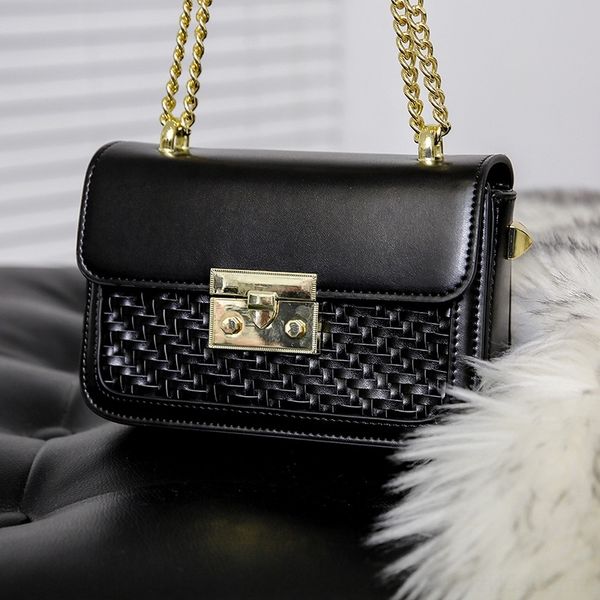 mew2x women's mini 2020 woven fashionable shoulder square new small small square simple shoulder bag crossbody chain bag c6b1q
mew2x women's mini 2020 woven fashionable shoulder square new small small square simple shoulder bag crossbody chain bag c6b1q