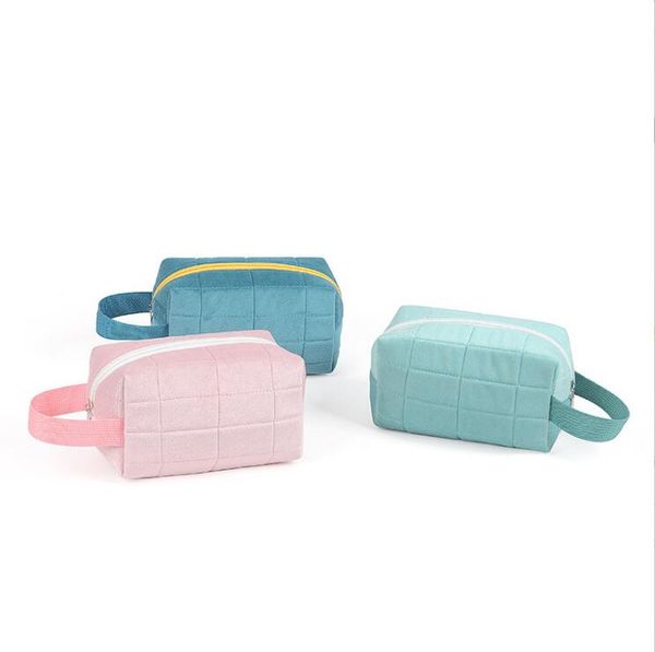 velvet makeup bag women large travel cosmetic bags for makeup solid color female zipper pouch
velvet makeup bag women large travel cosmetic bags for makeup solid color female zipper pouch