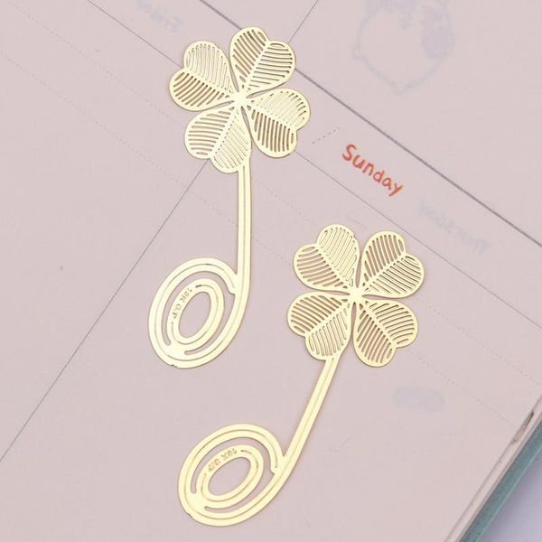 1pc new four-leaf clover reading metal clip bookmark gift book mark for kids qylzlz
1pc new four-leaf clover reading metal clip bookmark gift book mark for kids qylzlz