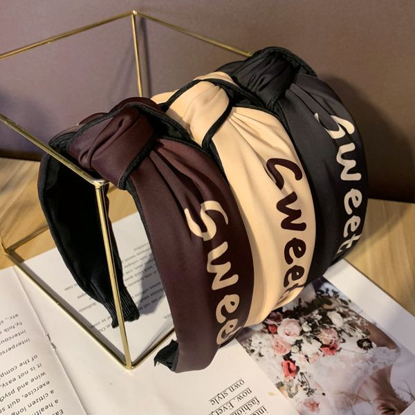new high-end headband, solid color hairpin fabric, hand-knotted hairband wide brim women's letter hair accessories ing, Slivery;white
new high-end headband, solid color hairpin fabric, hand-knotted hairband wide brim women's letter hair accessories ing, Slivery;white