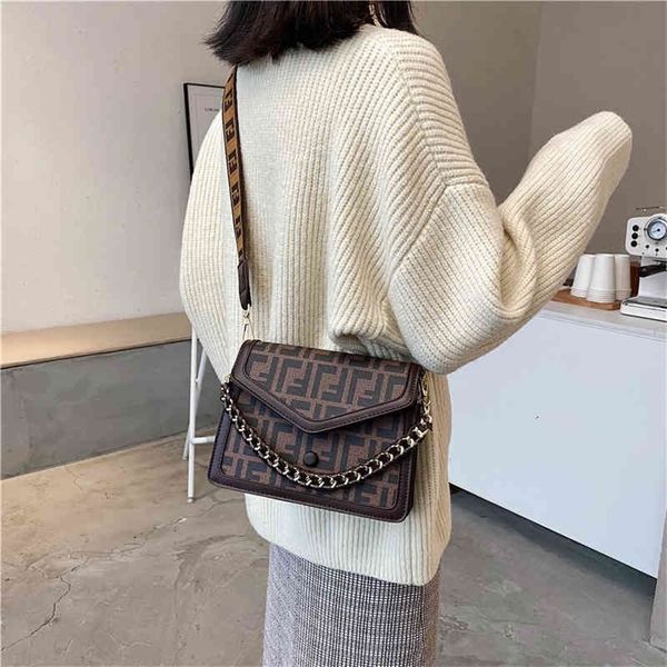 factory store shop 2022 autumn new high-quality exquisite large capacity portable women's bag trendy fashion metal chain single shoulde
factory store shop 2022 autumn new high-quality exquisite large capacity portable women's bag trendy fashion metal chain single shoulde